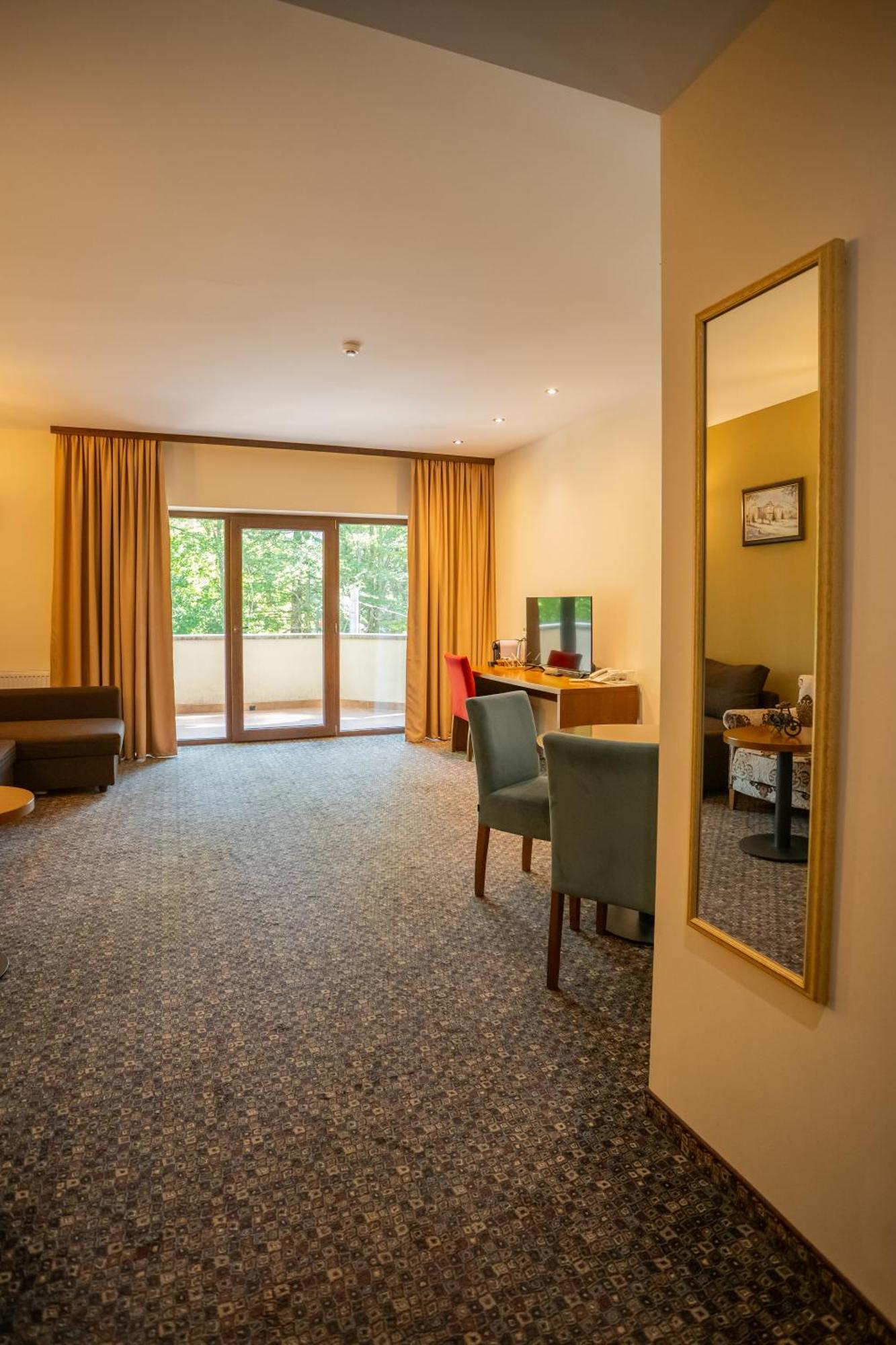 Opus Villa Синая Экстерьер фото A room at the hotel