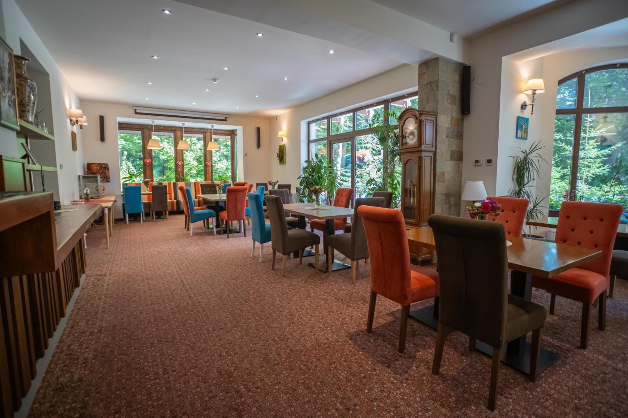 Opus Villa Синая Экстерьер фото The restaurant